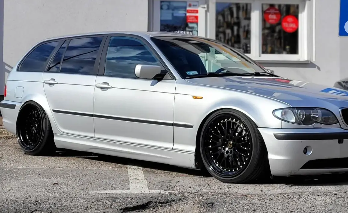 bmw-e46-d003