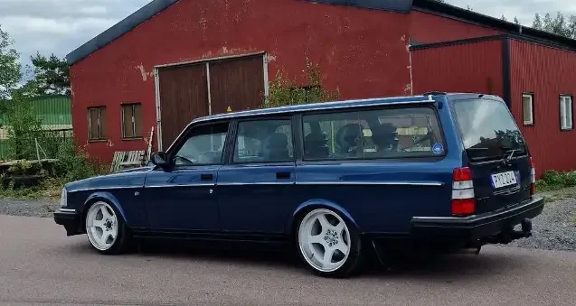 Volvo 240