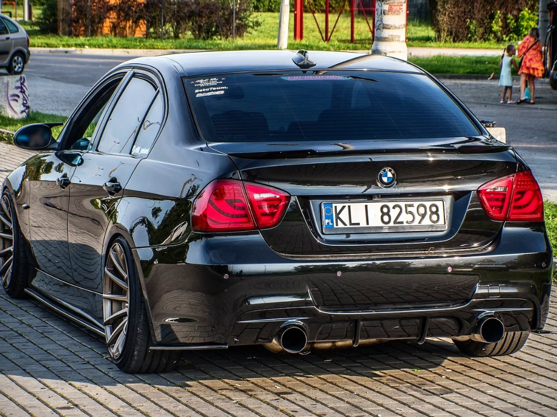 2008 BMW E90 med D-005 felger