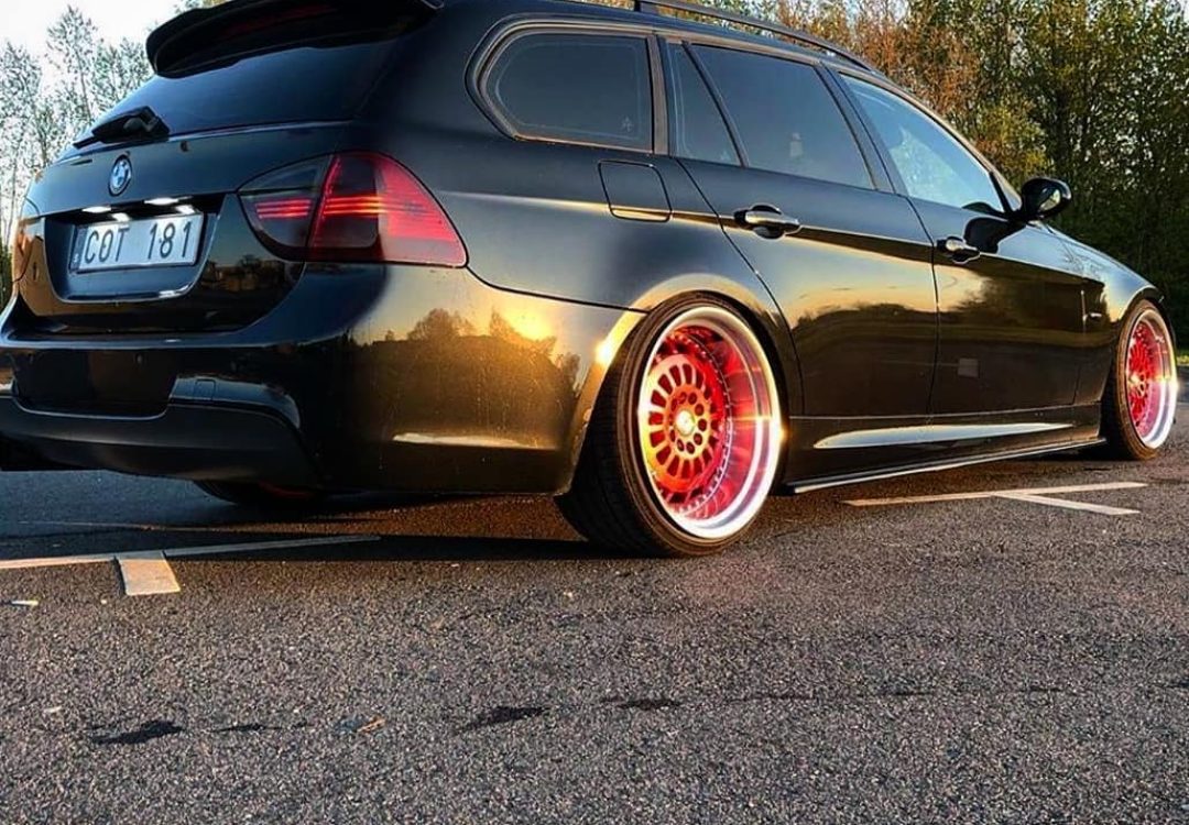 Kilde: @e91_330_bmw / Instagram