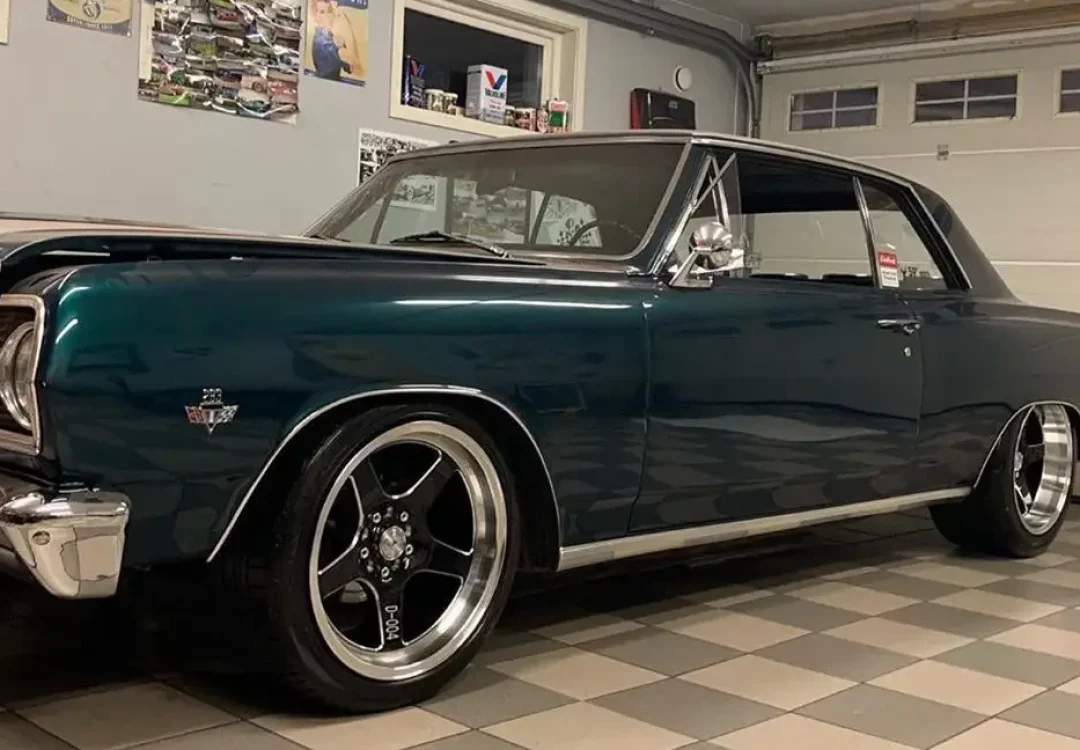 Kilde: @chevybelair64 / Instagram