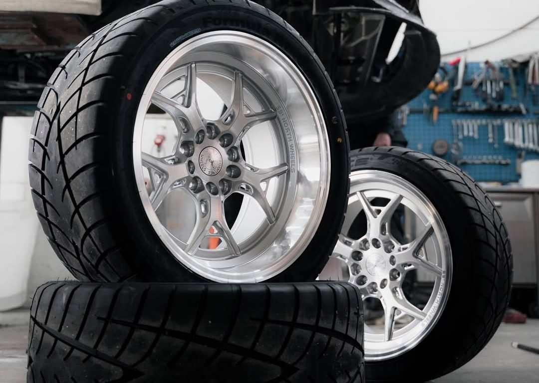 Kilde: @blacksmokeracing / Instagram