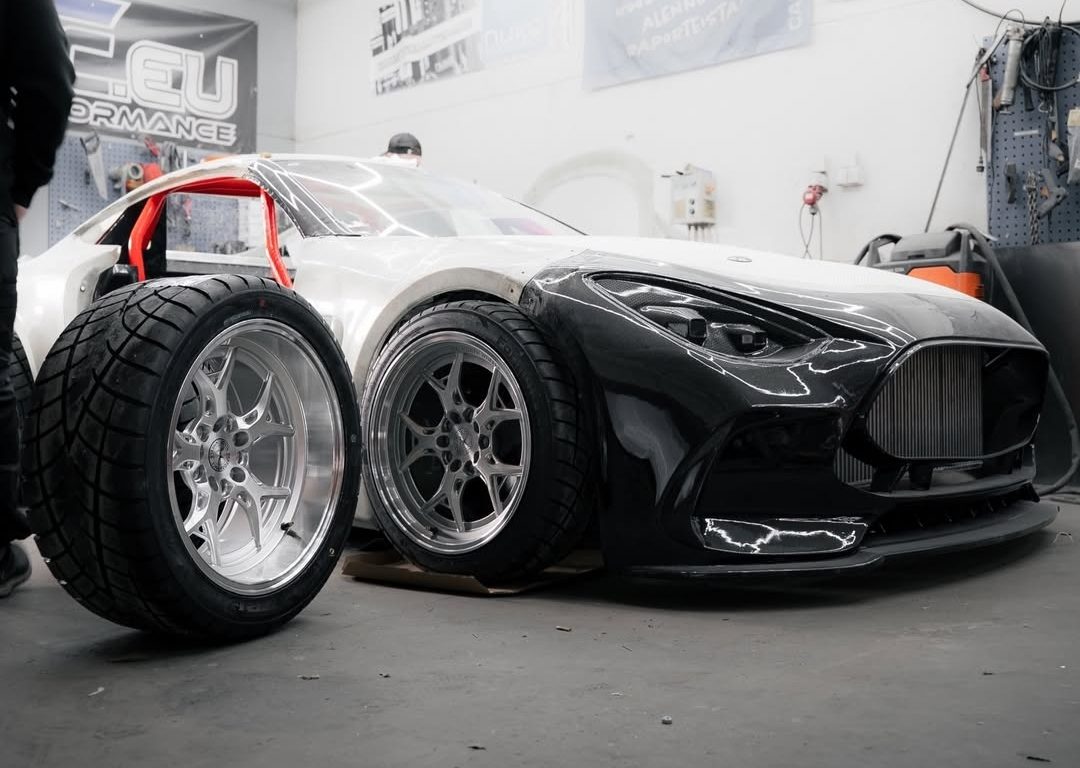 Kilde: @blacksmokeracing / Instagram